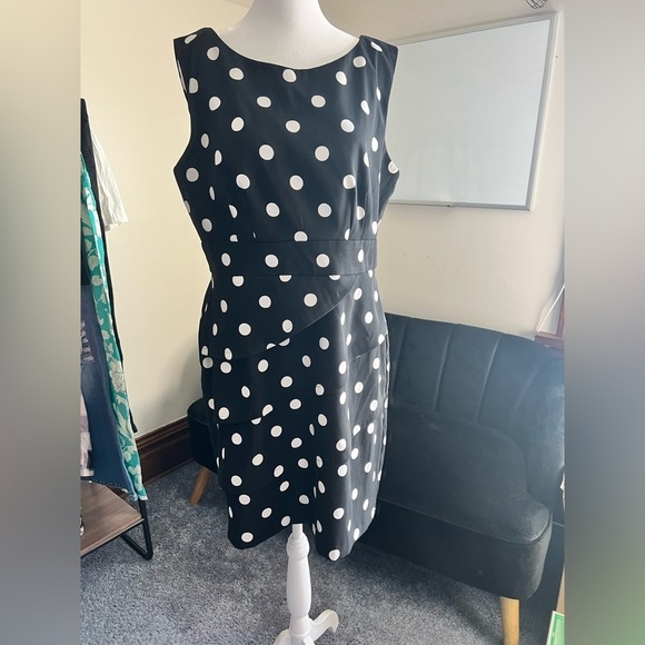dressbarn Dresses & Skirts - Polka Dot Sleeveless Dress - Black and White